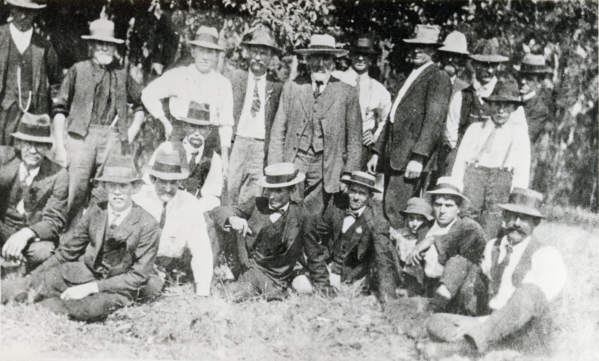 The group of men who helped build the Albert Hall in 1918