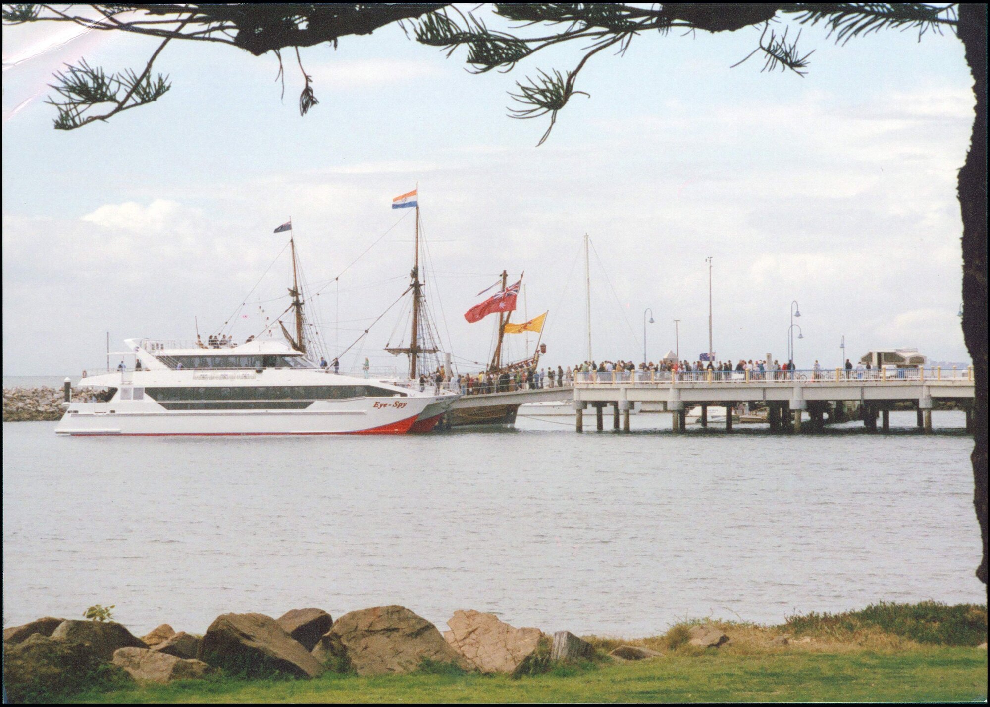 Eye-Spy &amp; Duyfken replica at Redcliffe Jetty