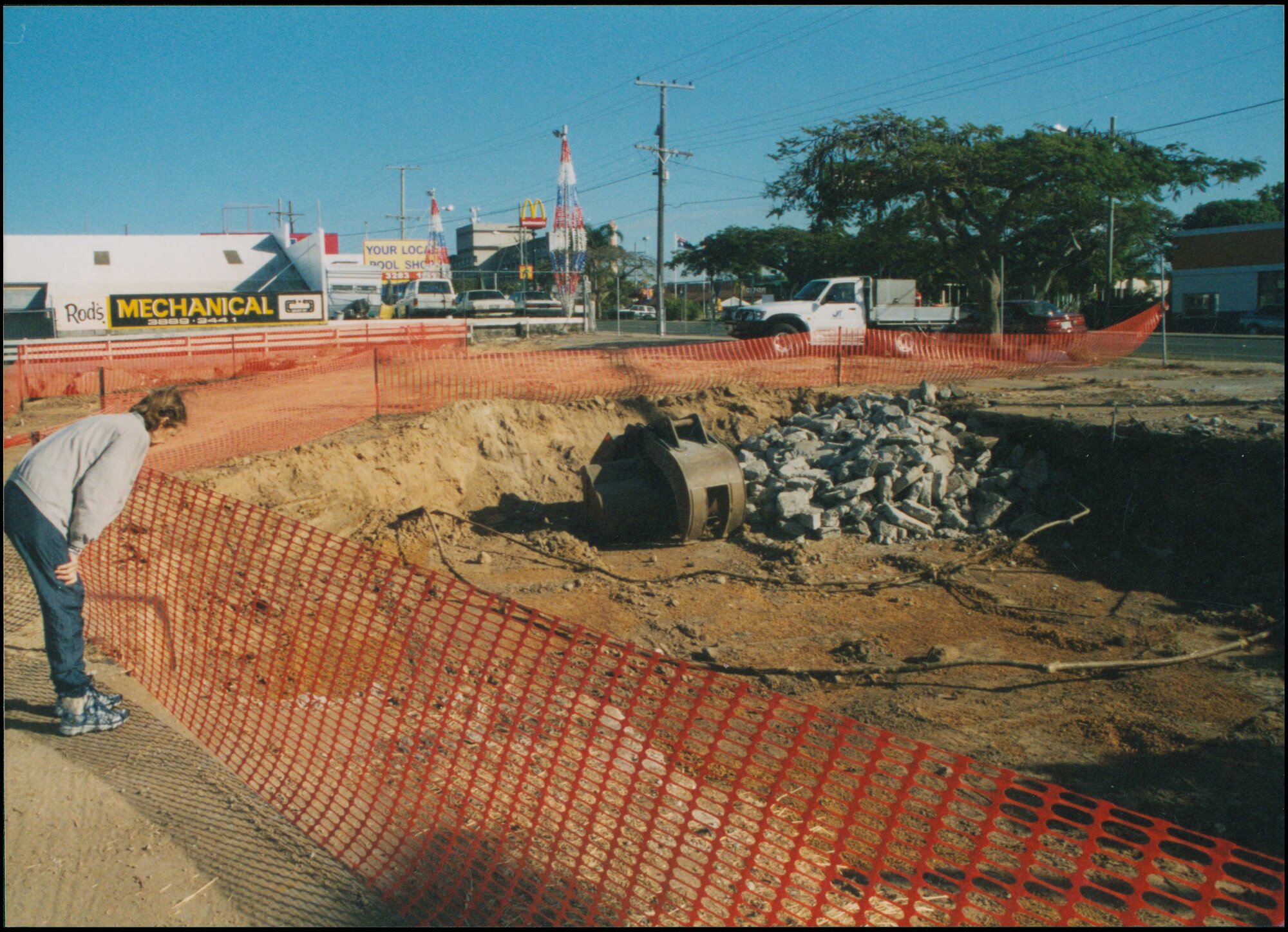 Corner Oxley and Anzac Avenues