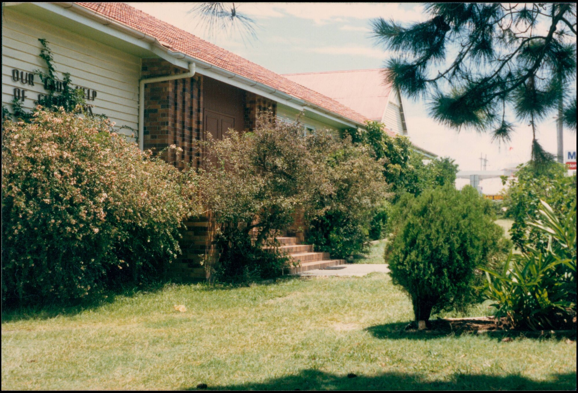 Our Lady Help of Christians School on corner Anzac and Oxley Avenues 