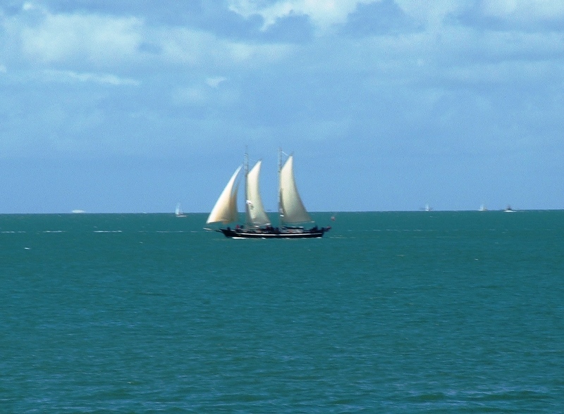 Brisbane to Gladstone Yacht Race 2004 - 1