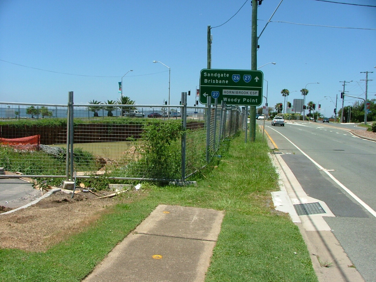 Intersection Hornibrook Esplanade &amp; Elizabeth Av