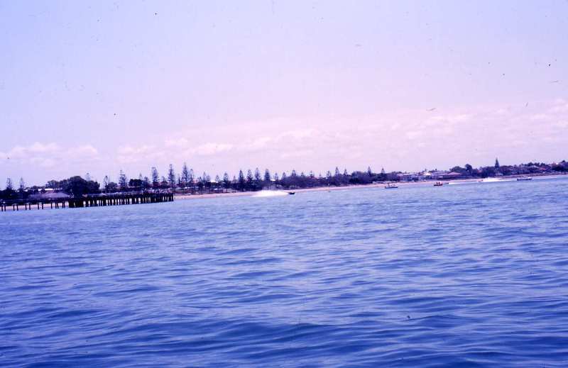 Redcliffe Jetty - Power Boat Racing