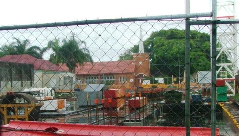 83 Marine Parade Redcliffe - 6 looking West