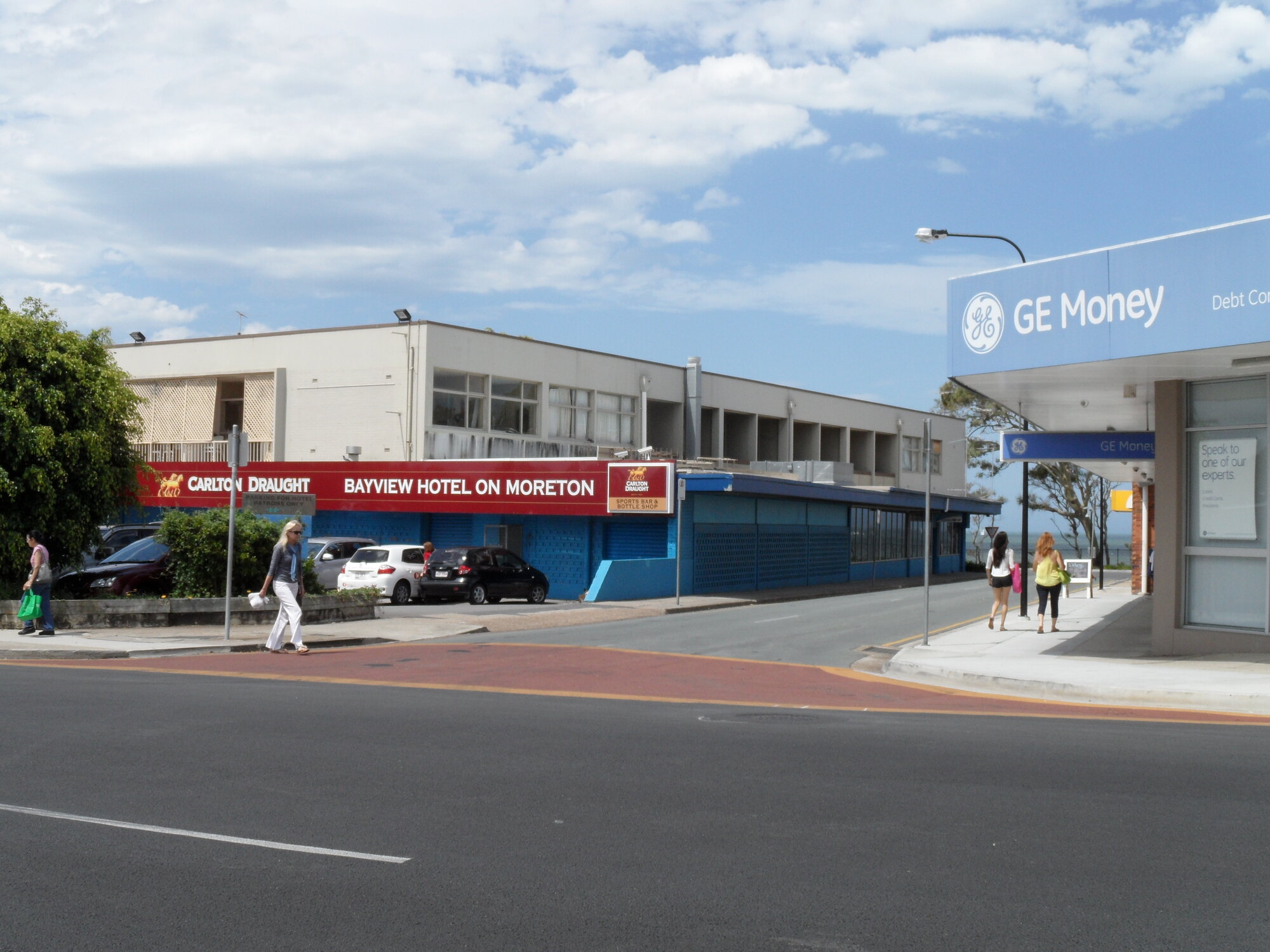 Baker Street Redcliffe