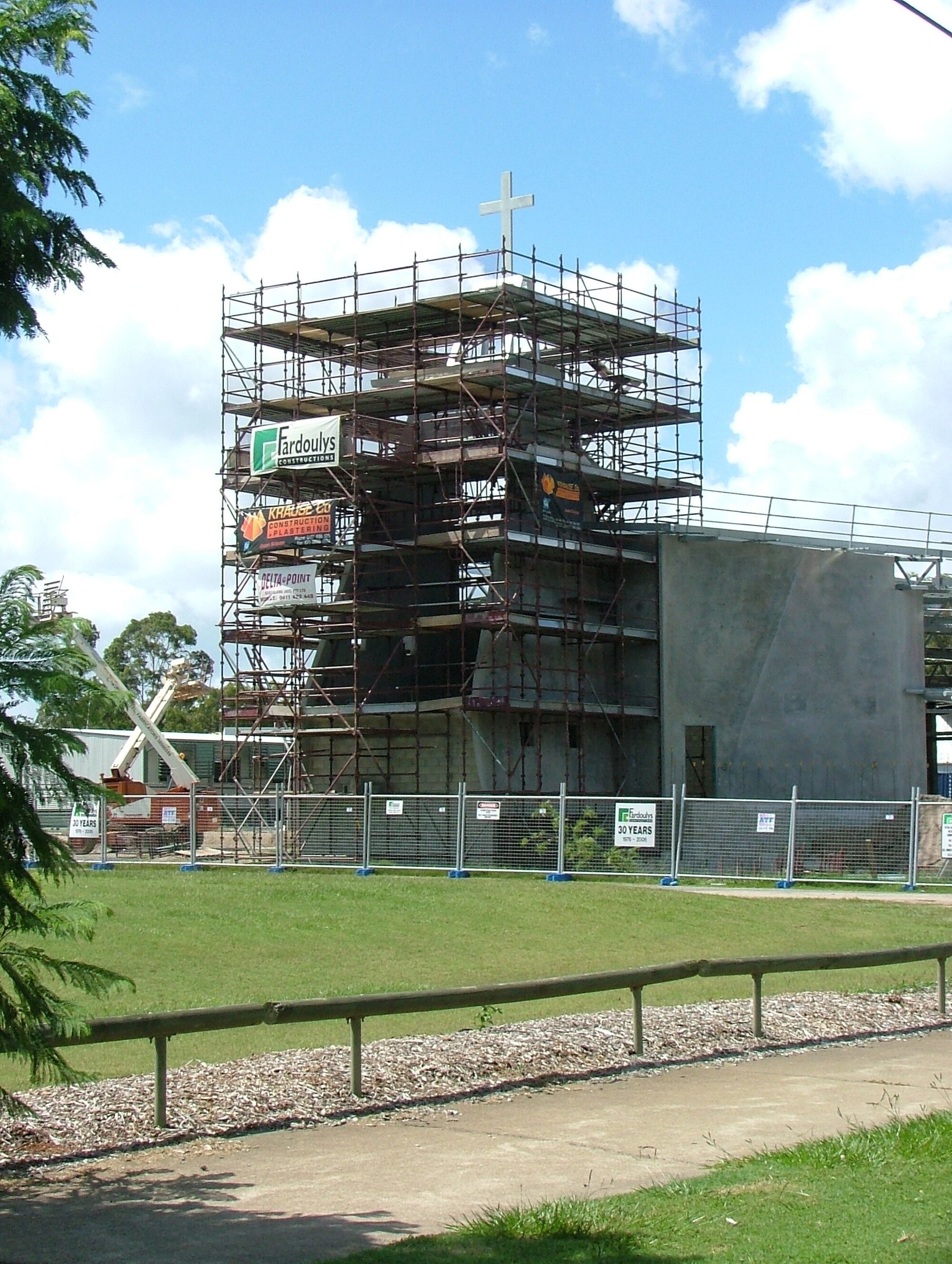Building Grace Lutheran College Chapel - 4