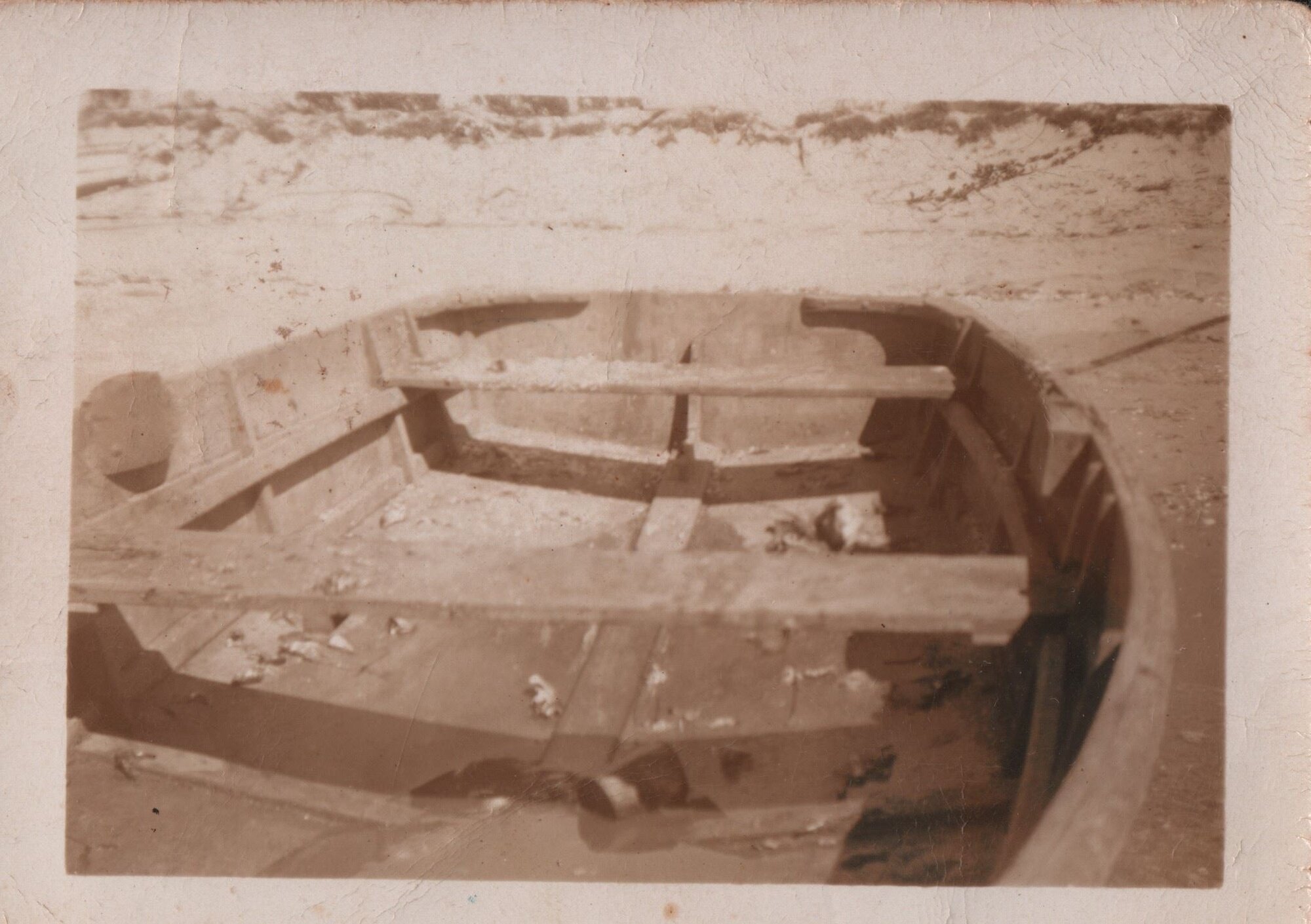 Fishing boat one interior - rubbish 