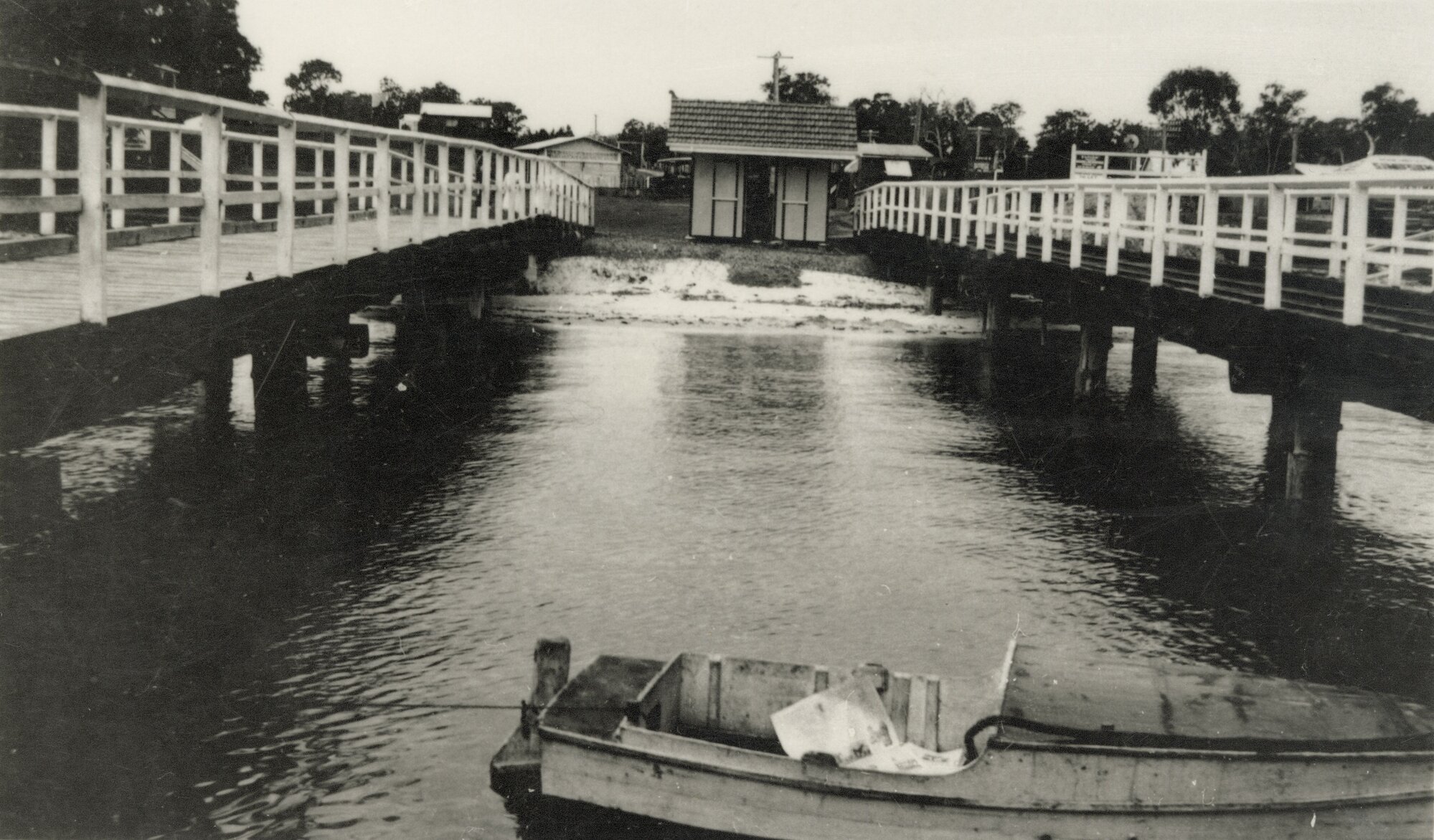 Bongaree jetties