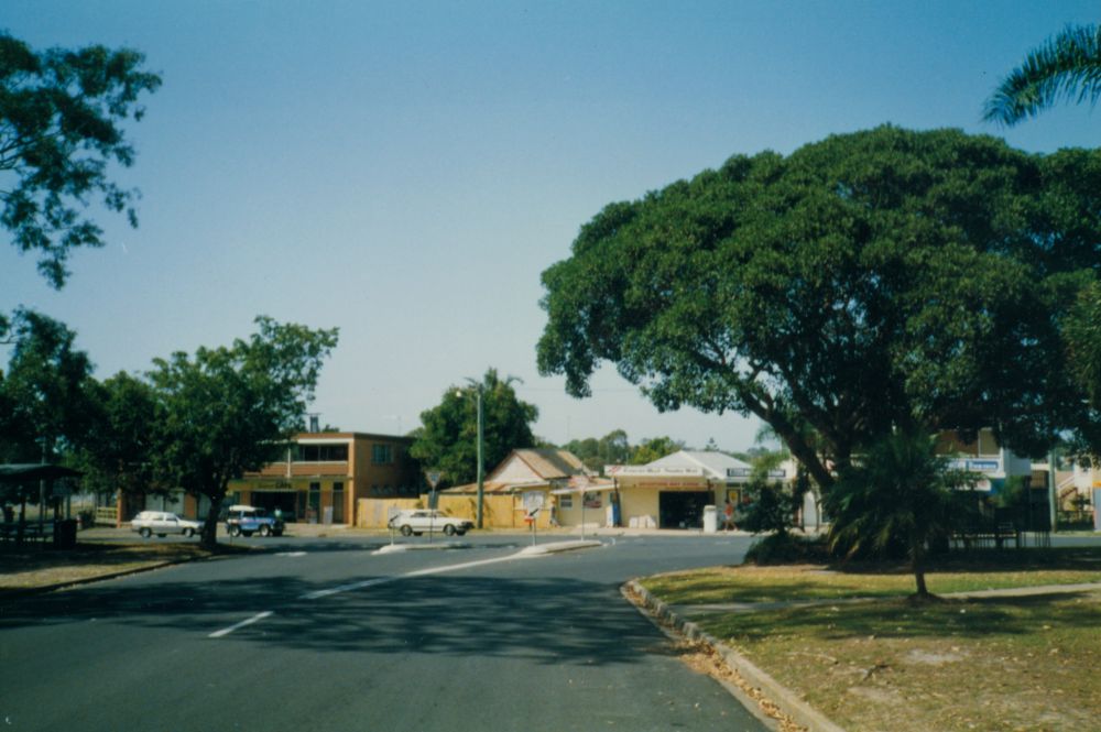 View of shops and Deception Bay Kiosk in Bayview Terrace Deception Bay