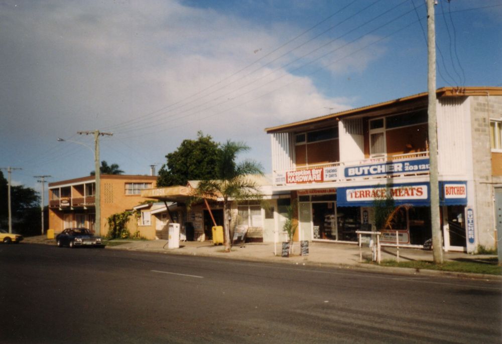Shops in Bayview Terrace Deception Bay