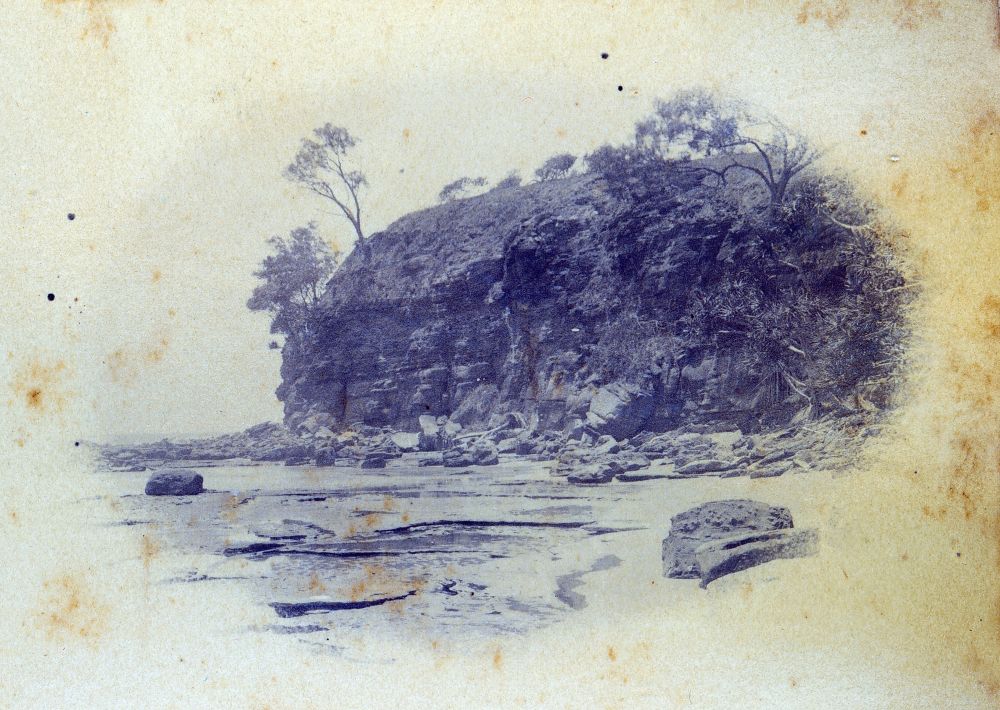 Rock cliffs along the foreshore at Caloundra