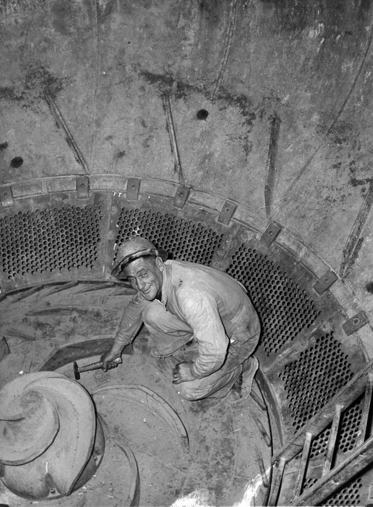 Maurie O'Grady worked at the Petrie Mill