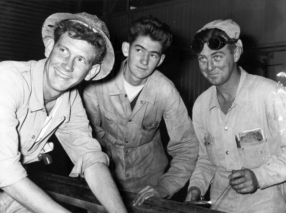 Ron Torenbeek, John Niebling and Sid Gibbs worked at the Petrie Mill