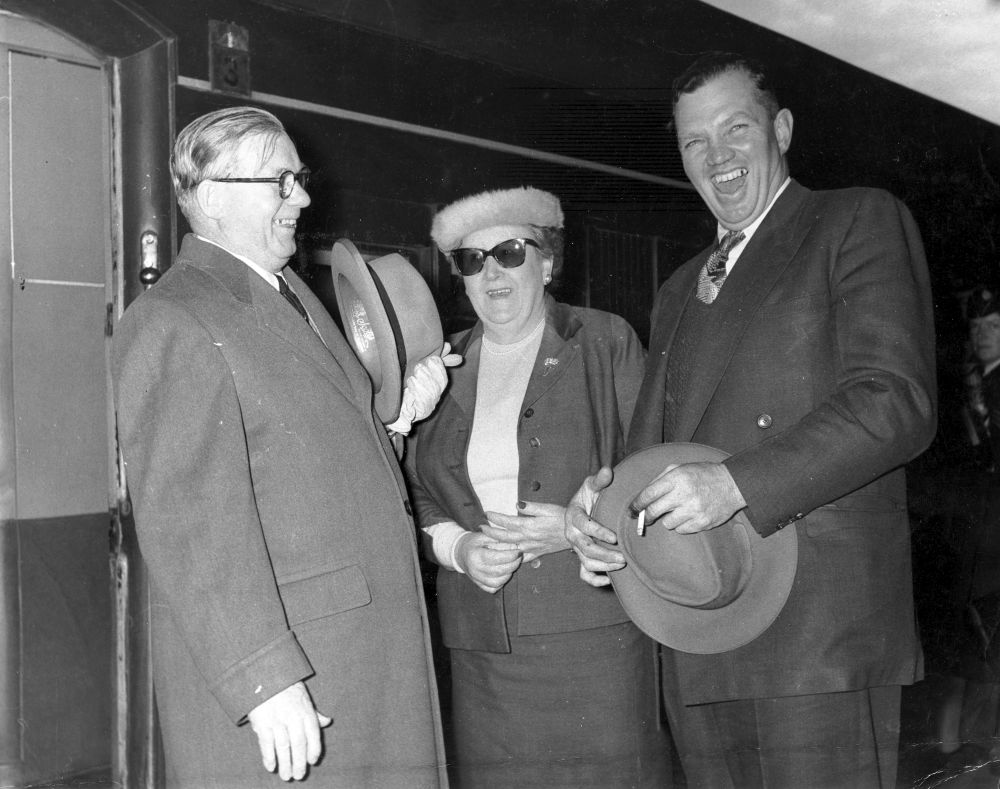 Visit by Captain A.C.W. Mears (APM Chief Engineer)