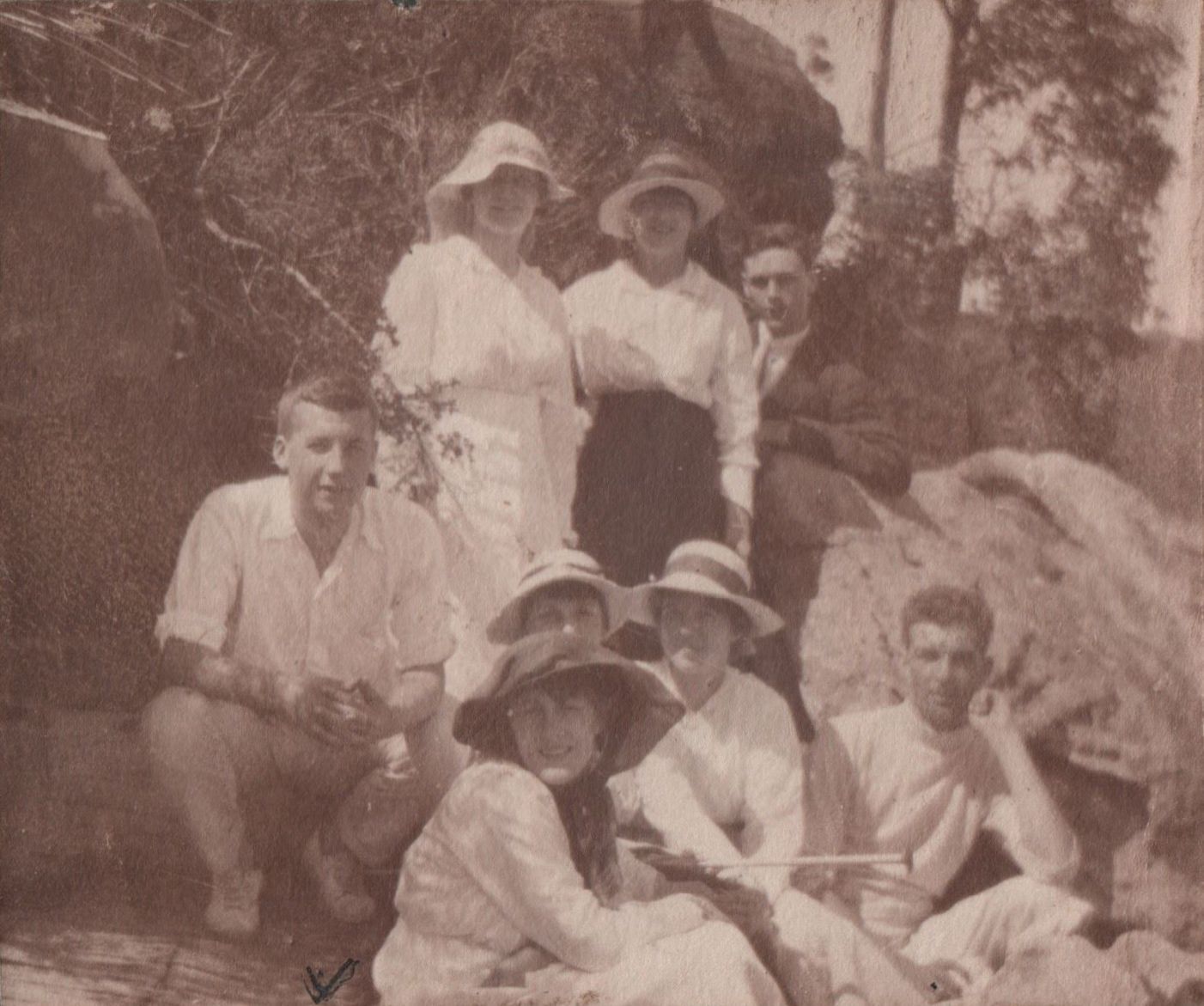 The Caves, Middle Harbour