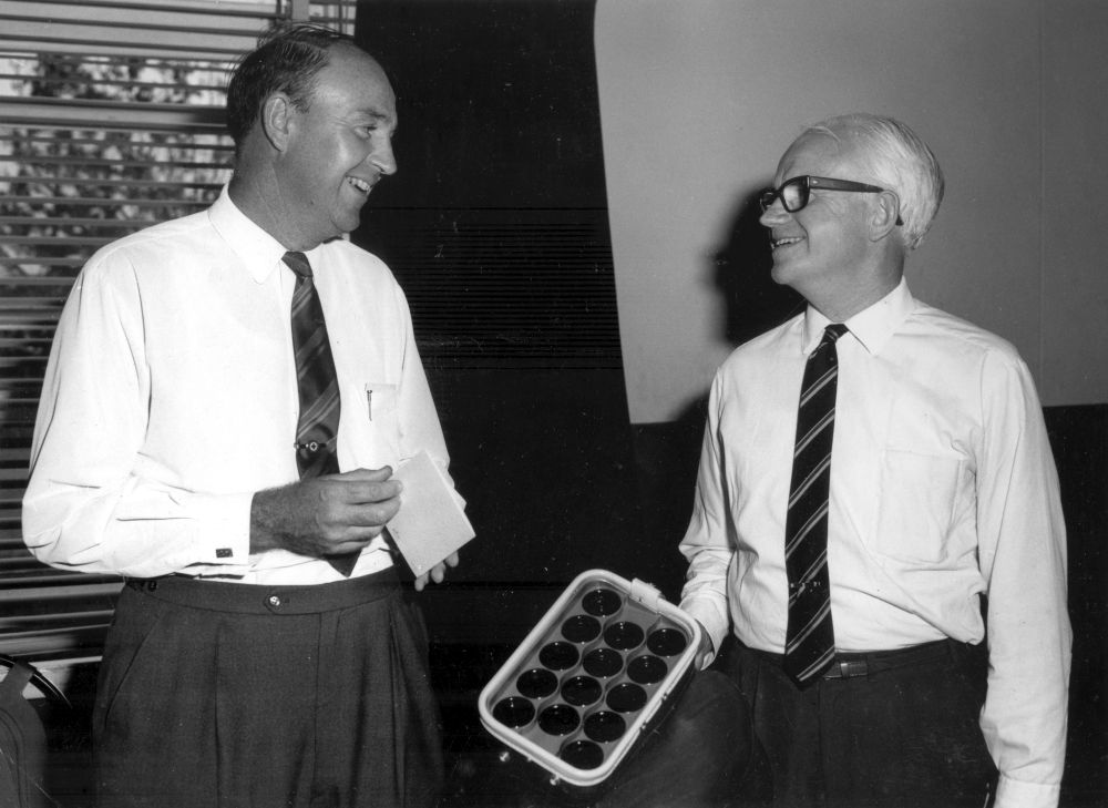 Ian Cathels (left) and John Fisher (right) at a presentation