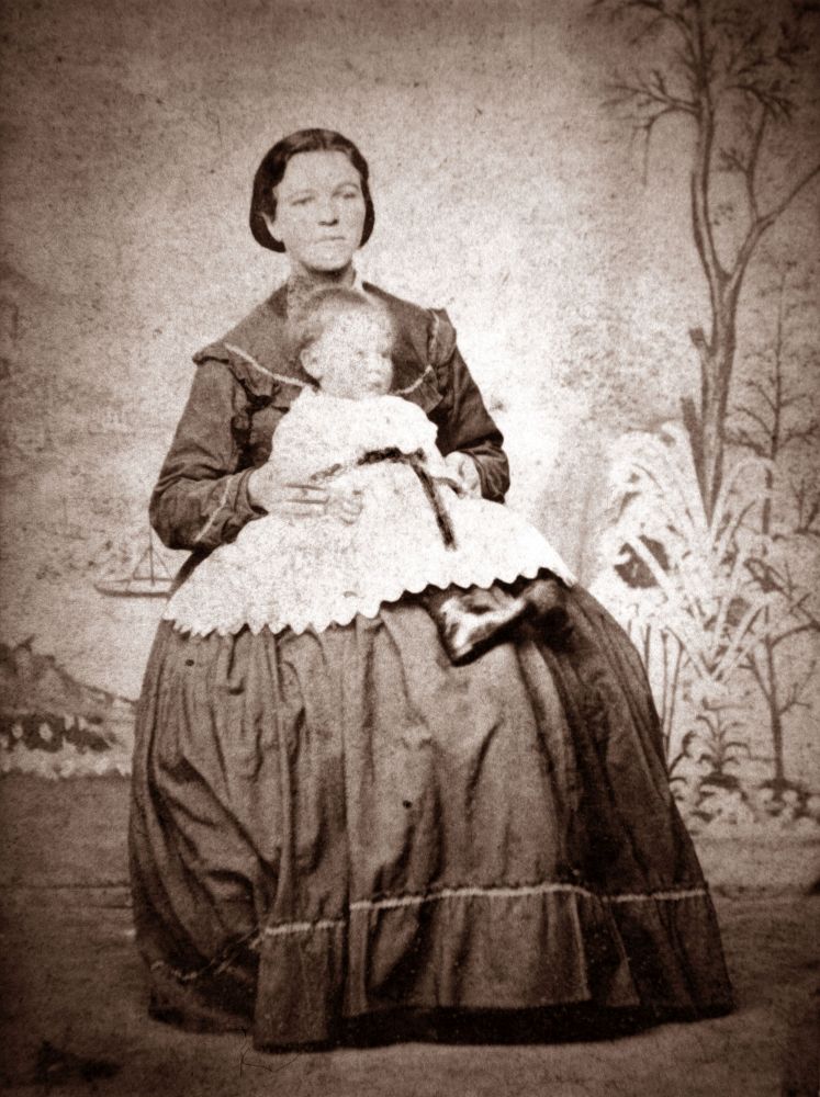 Mrs Margaret Ann Walker (nee Simpson / later Fisher) with her daughter Anges Walker, ca. 1876