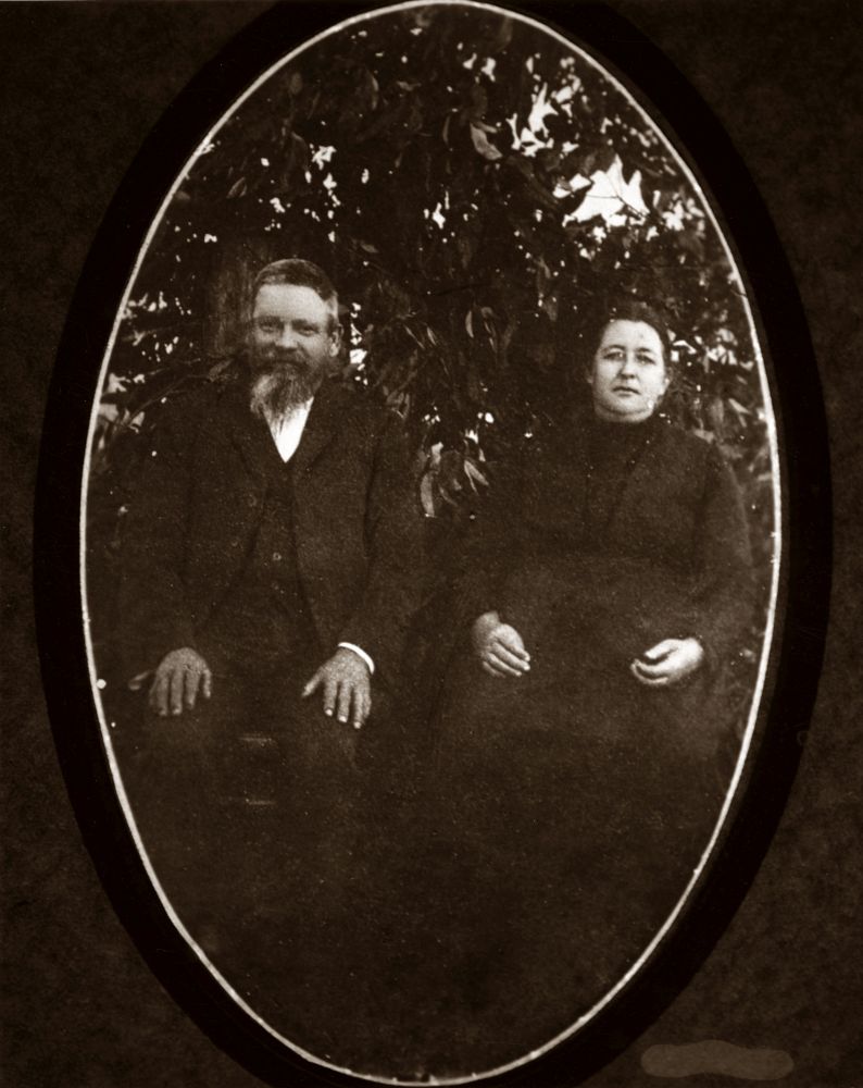James (Jim) Woodward and his wife Mary Anne Woodward (nee Battershill)