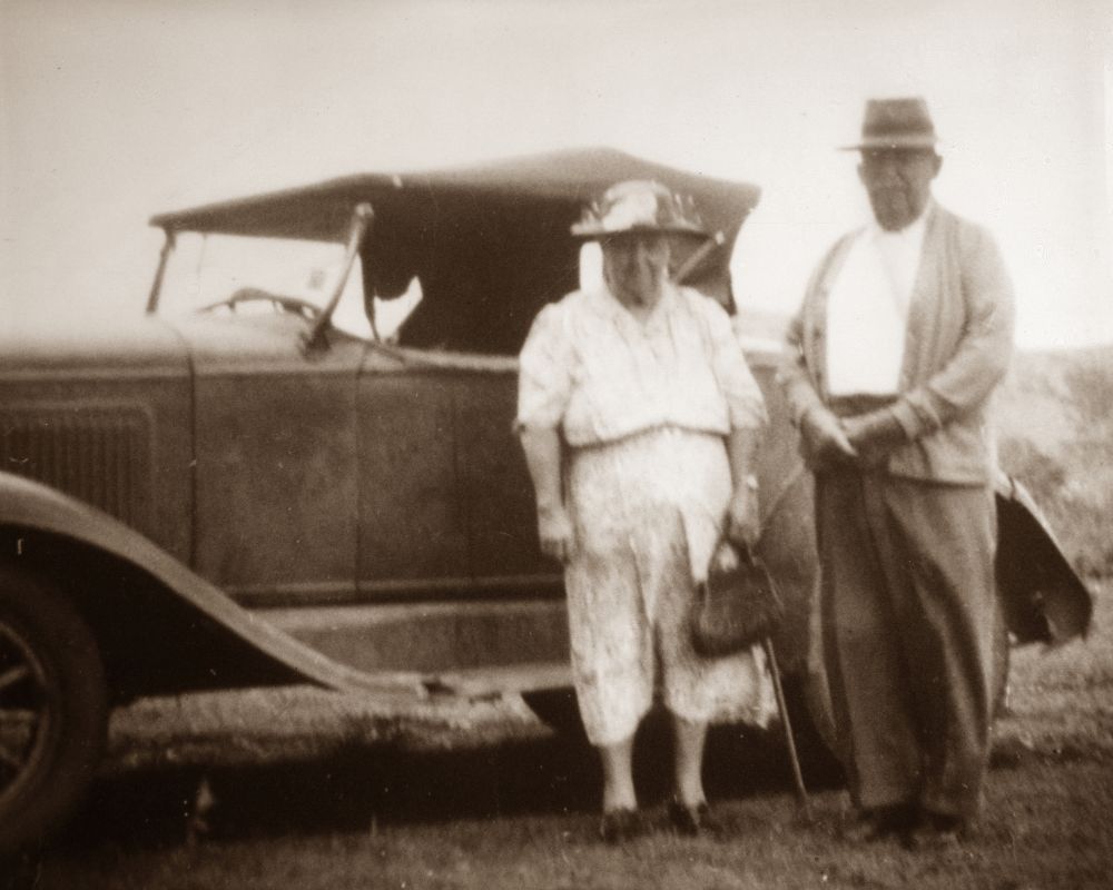 Patrick (Paddy) Clune (Senior) and his wife Johanna Margaret Clune (nee Hennessy)