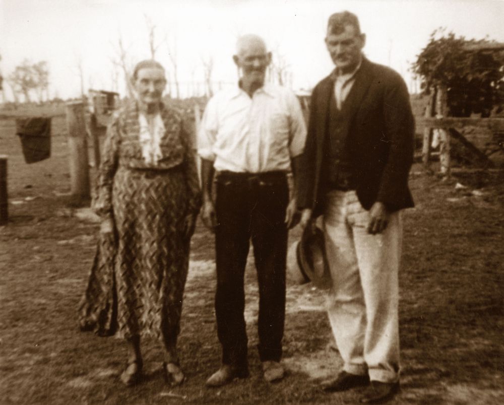 Matilda Margaret (Margaret) Harris (nee McGahey) and her brothers John and Robert (Bob) McGahey