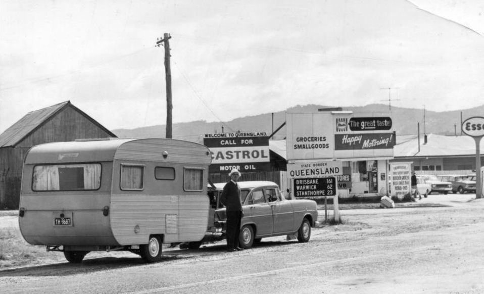 Car and caravan at Queensland border, Wallangarra