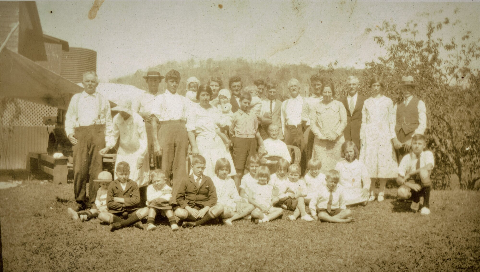 Herbert and Elizabeth James family portrait