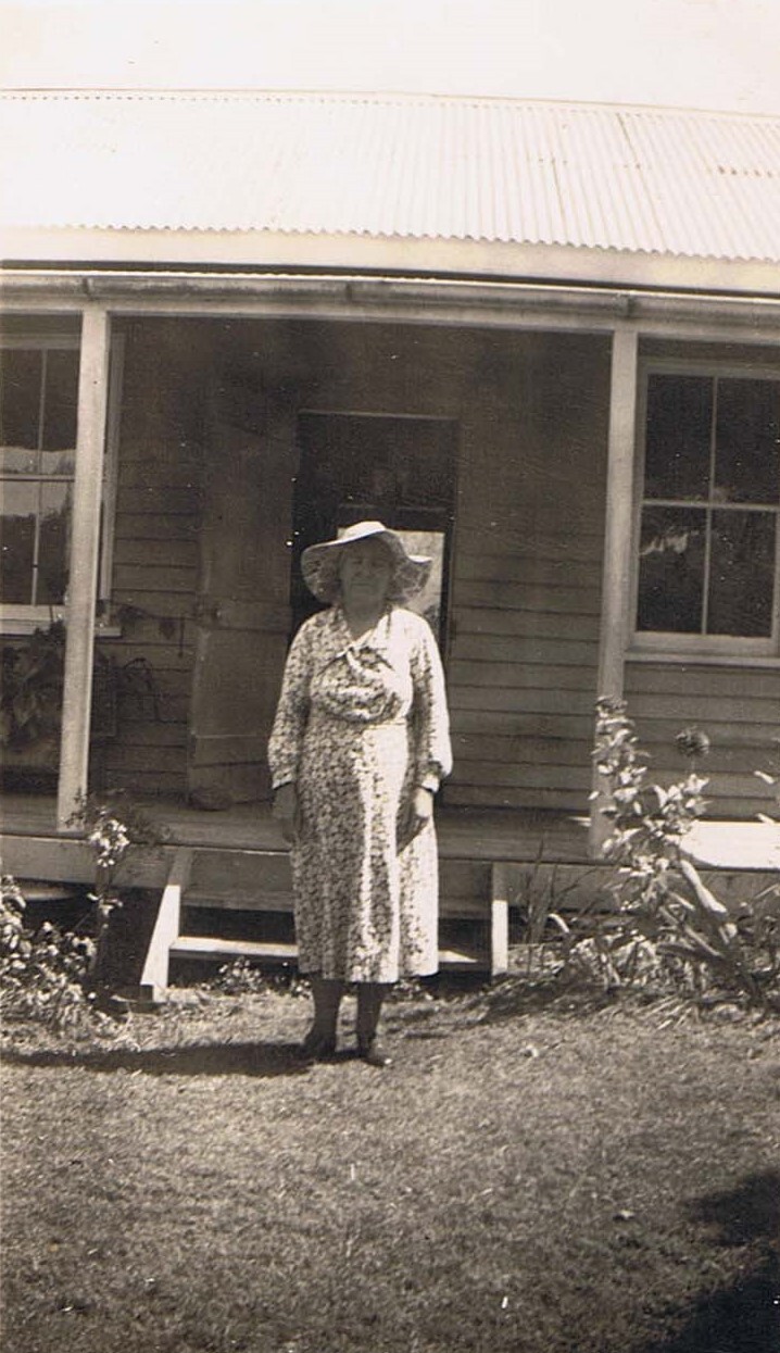 Miss Elizabeth Chapman