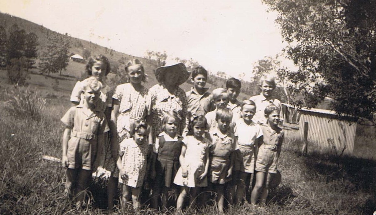 Miss Chapman's farewell picnic