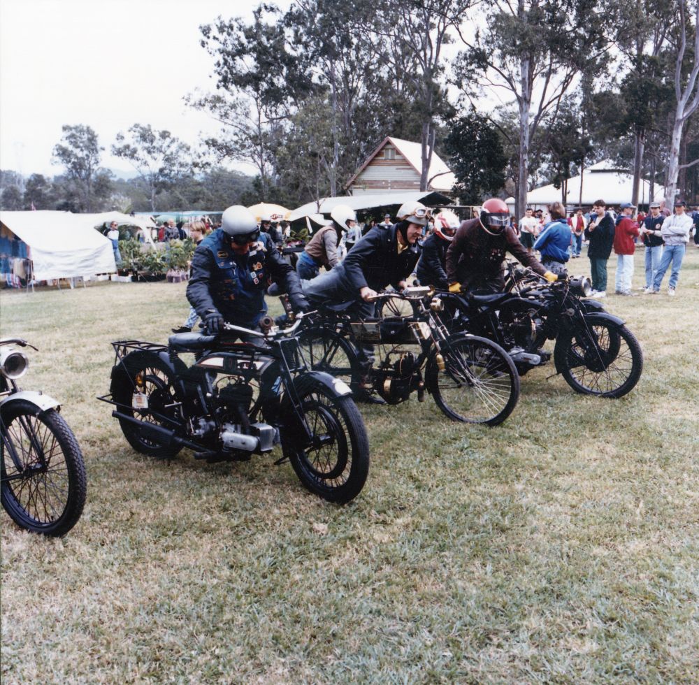 Heritage Festival at the North Pine Country Park (as part of the Pine Rivers Festival, 6 June - 14 June)