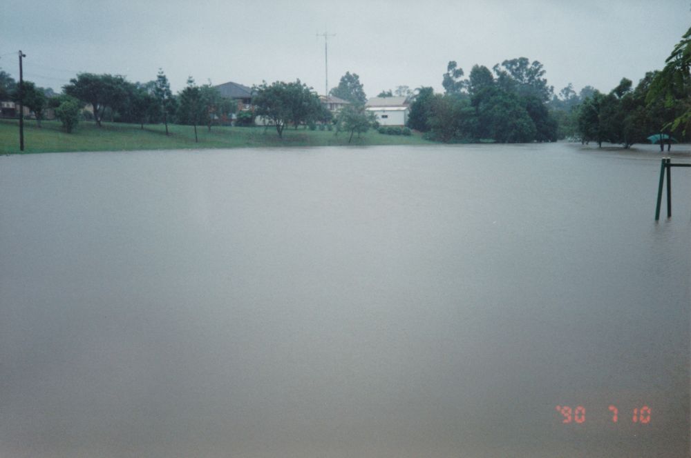 South Pine River in major flood at Strathpine