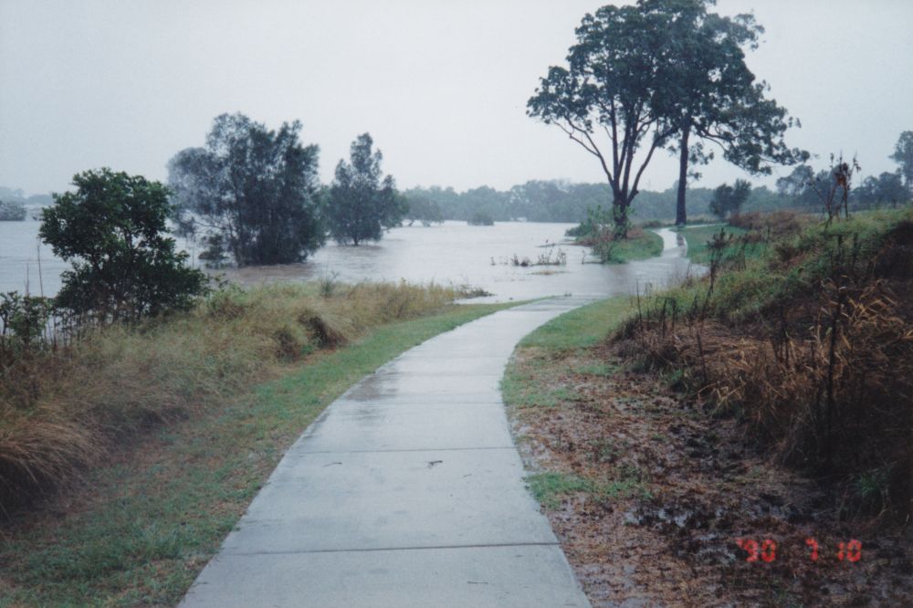 South Pine River in major flood at Strathpine
