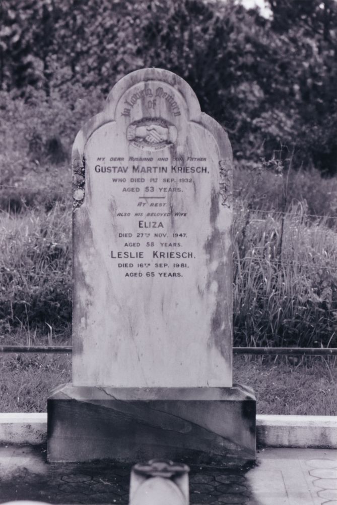 Samsonvale Cemetery, August 1988
