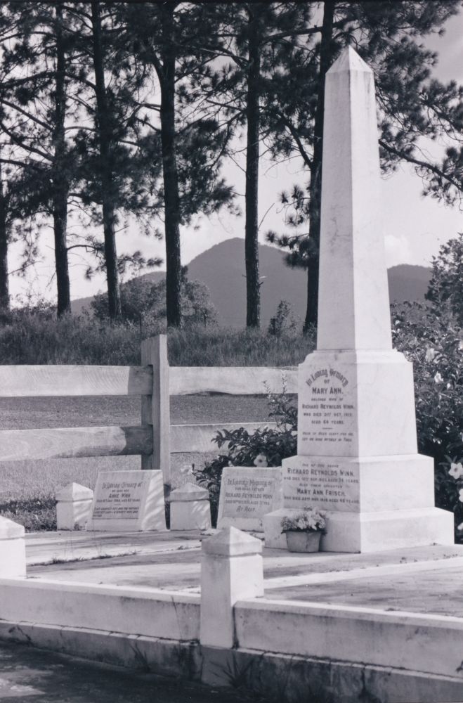 Samsonvale Cemetery, August 1988