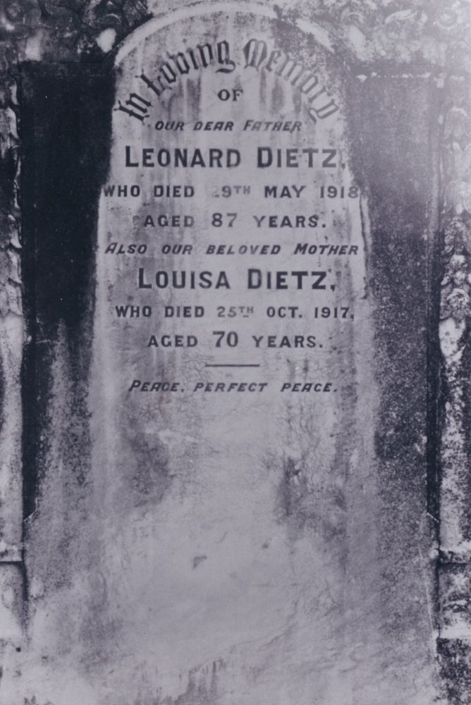 Samsonvale Cemetery, August 1988