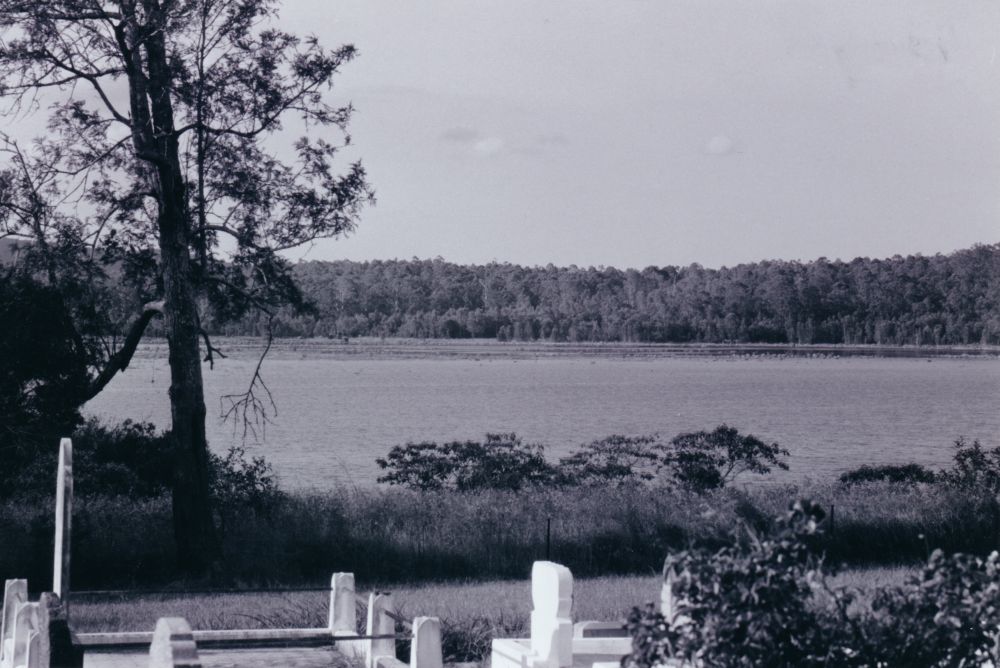 Samsonvale Cemetery, August 1988