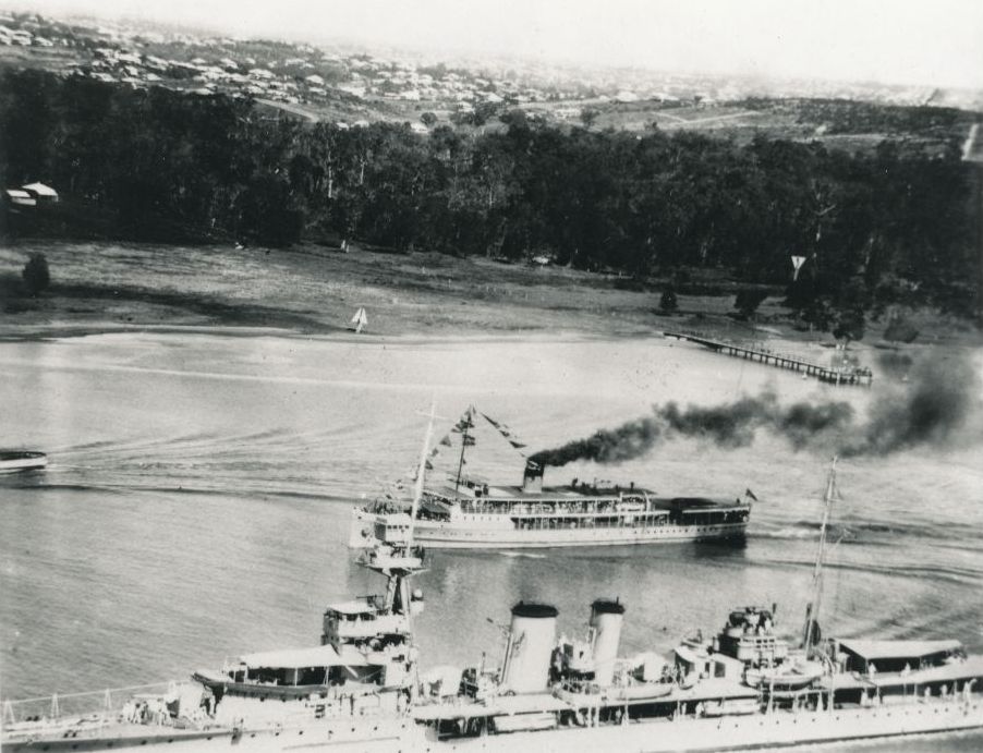 TSS Doomba and a D Class Light Cruiser