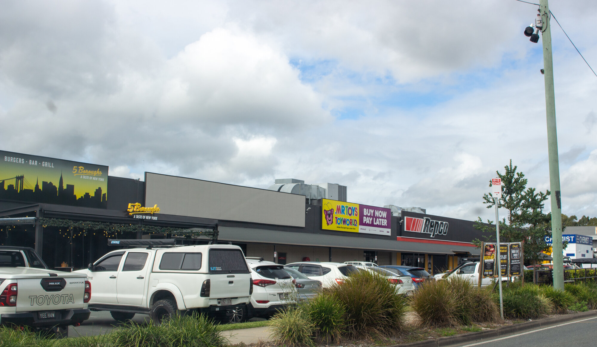 Businesses located on property at 177-189 Morayfield Road Morayfield