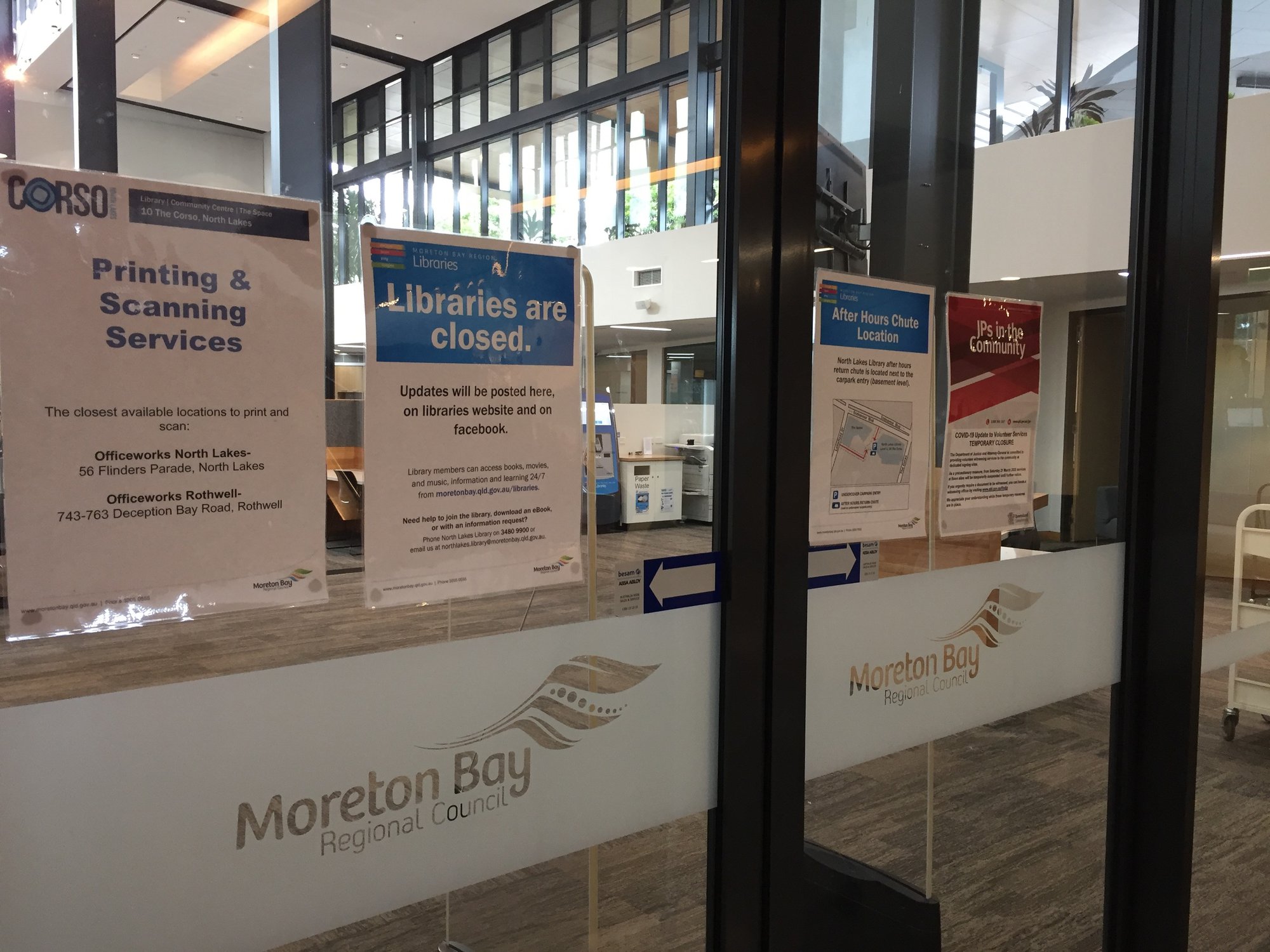 North Lakes Library - The Corso North Lakes - 08 April 2020 - signs on closed library doors