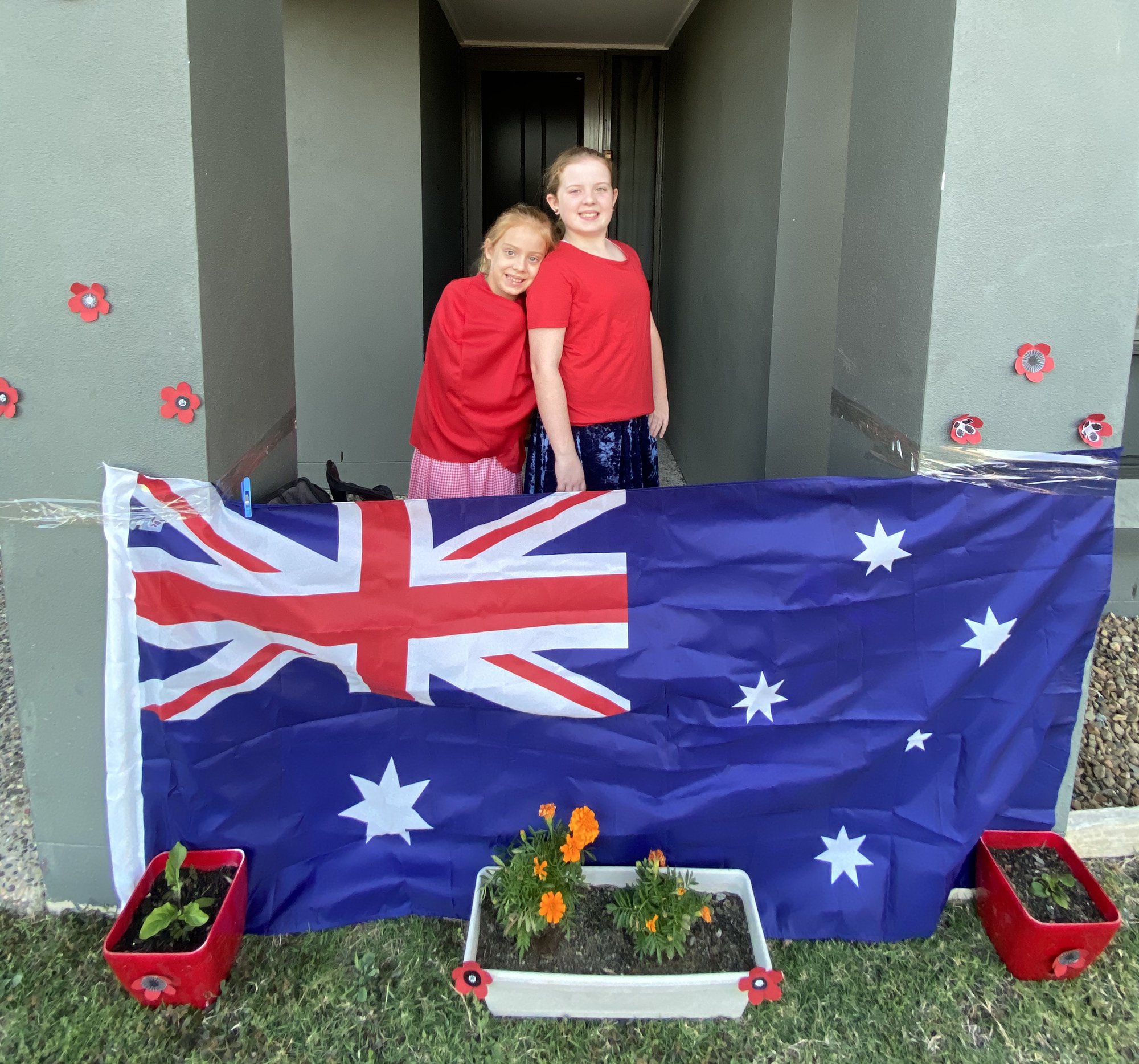 Edward Close North Lakes - 24 April 2020 - Our tribute to the ANZACs - 001