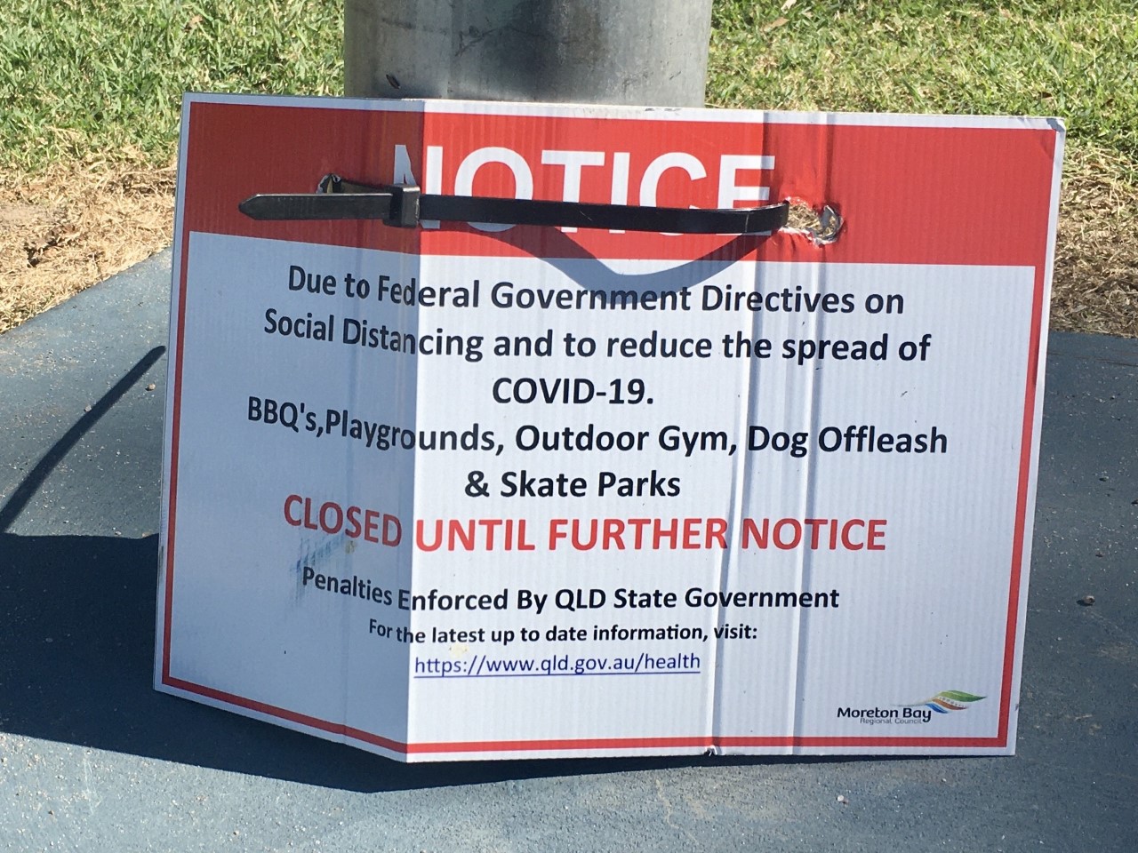 Scarborough Beach Park - Landsborough Avenue Scarborough - 16 April 2020 - basketball court closed sign 