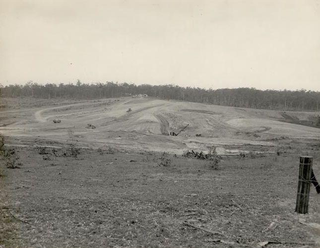 Land cleared at Sidling Creek for Lake Kurwongbah