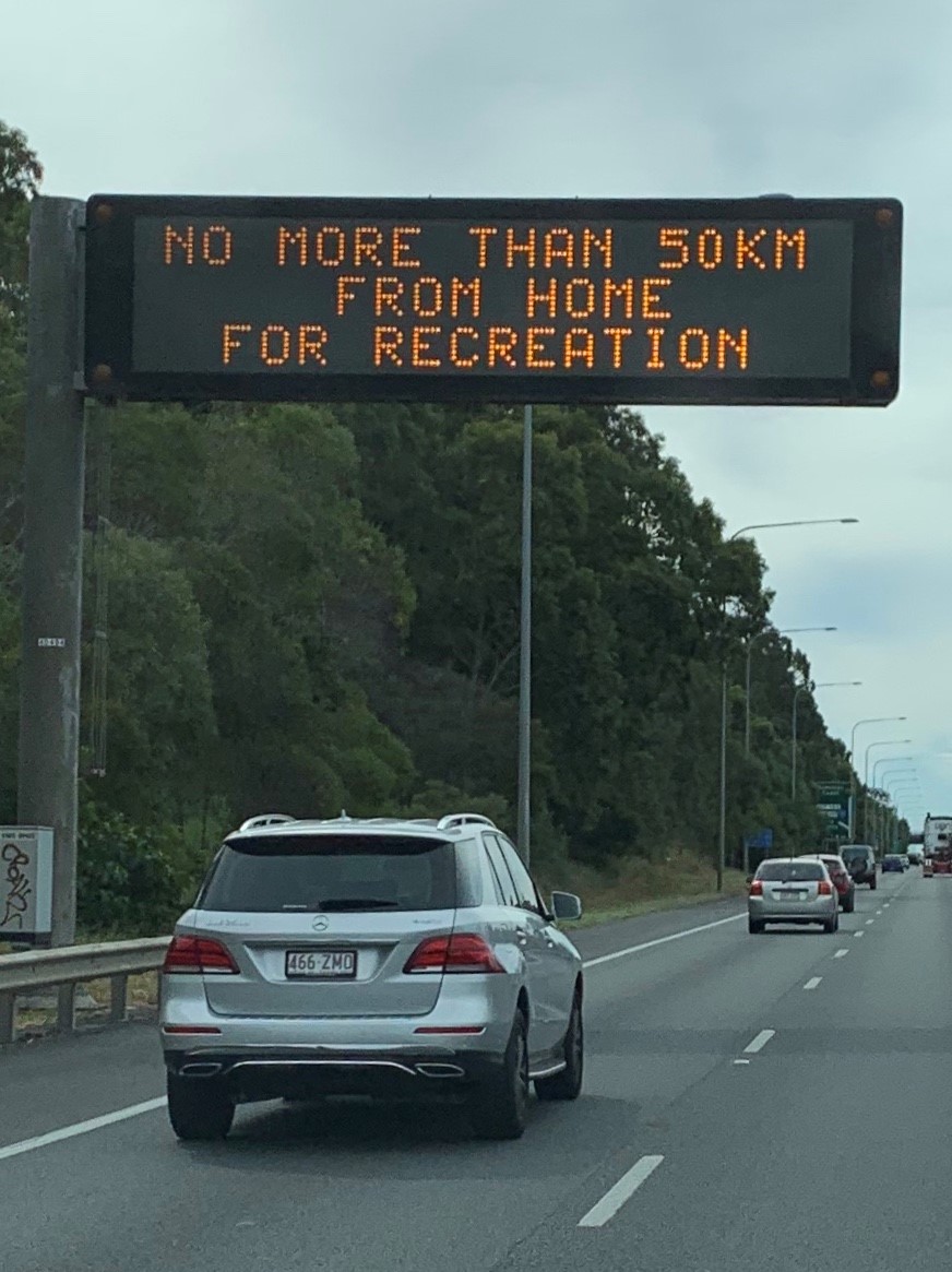 Bruce Highway Strathpine - 12 May 2020 - Signage - 002
