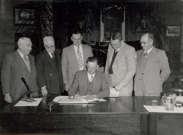 Water Supply Agreement Signing