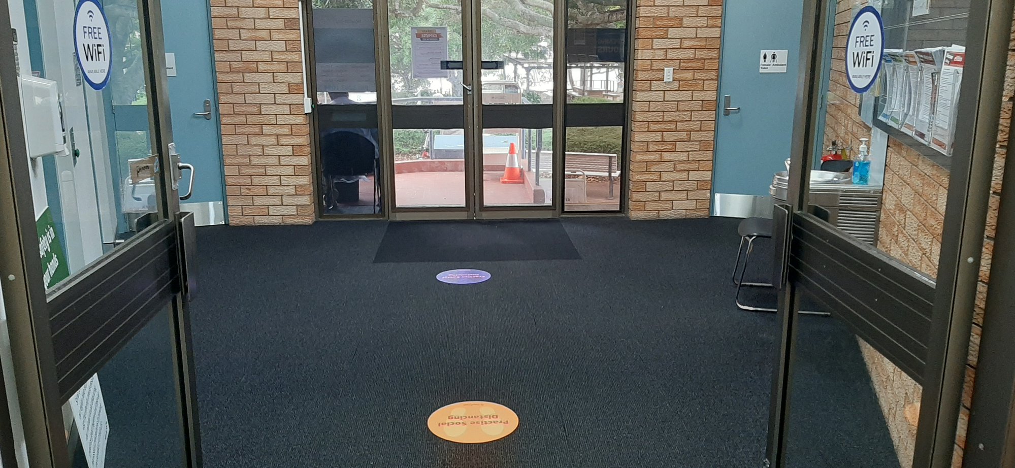 Deception Bay Library - Bayview Terrace Deception Bay - 21 May 2020 - reopening social distancing dots foyer