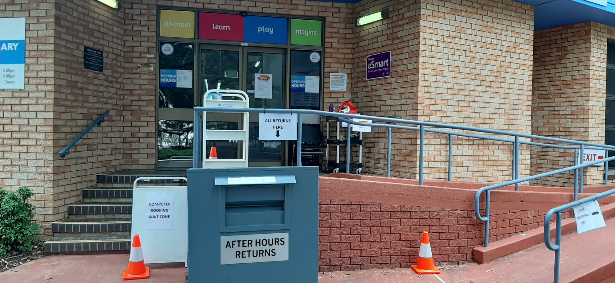 Deception Bay Library - Bayview Terrace Deception Bay - 21 May 2020 - reopening social distancing front of library