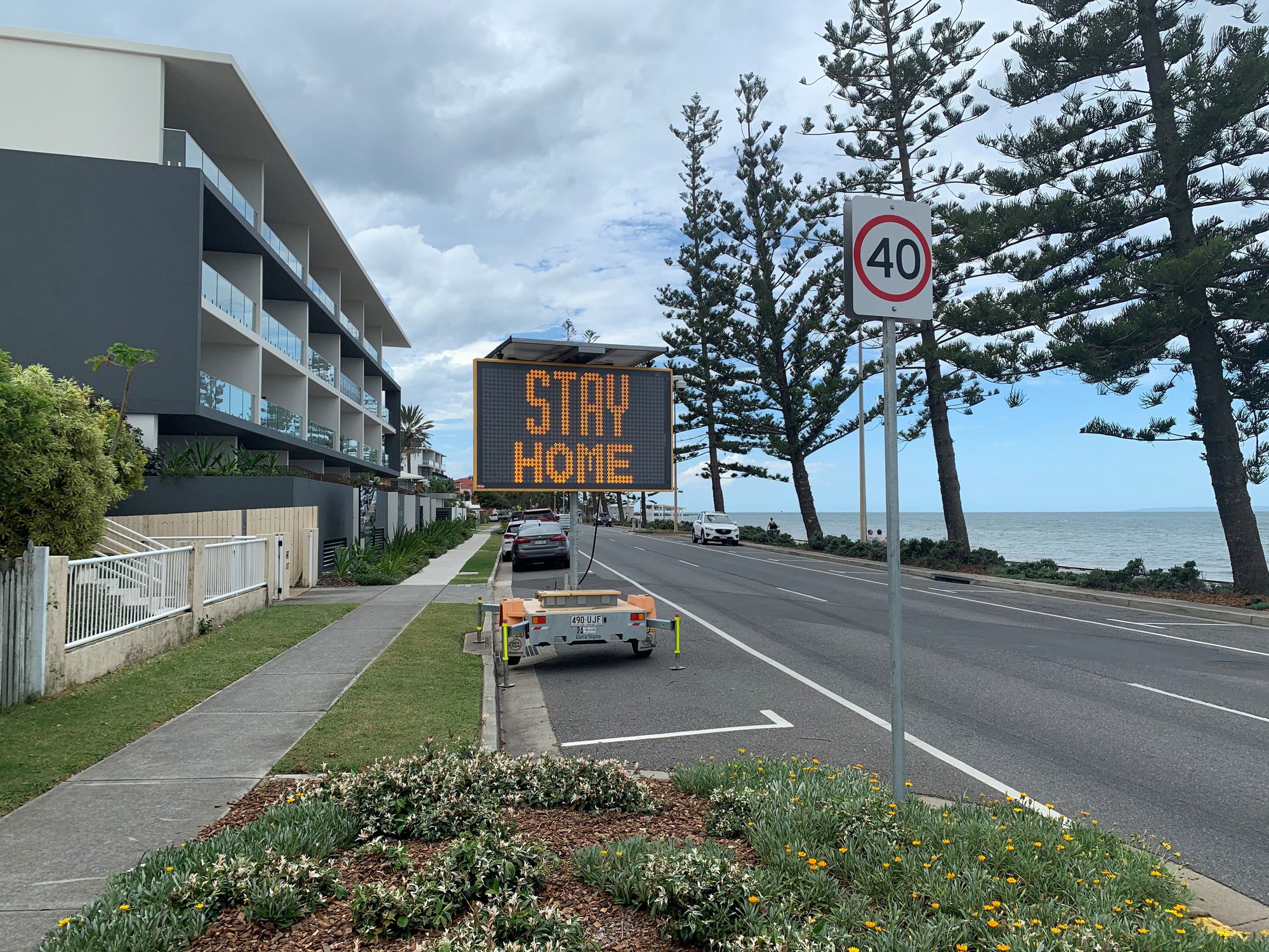 Margate Parade - 5 April 2020 - road sign - stay home