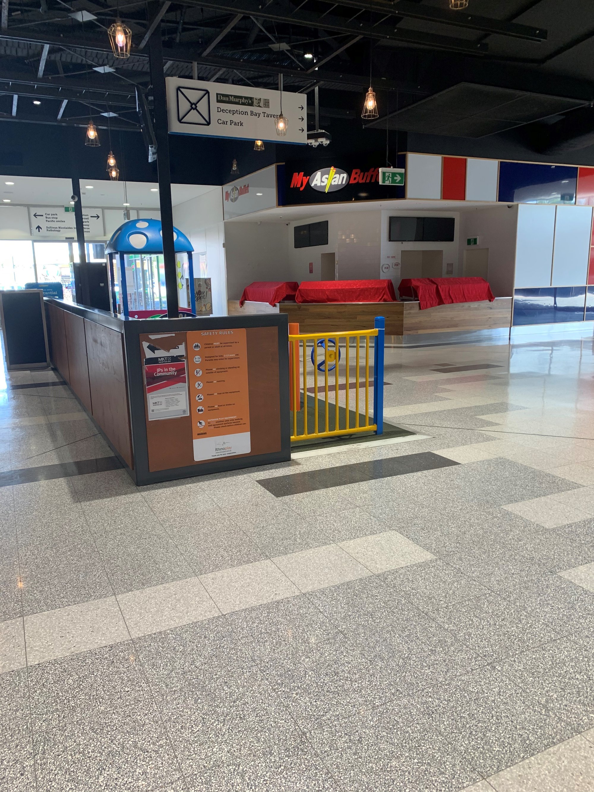 Market Square Shopping Centre Bay Avenue Deception Bay - 7 April 2020 - empty foodcourt and play area