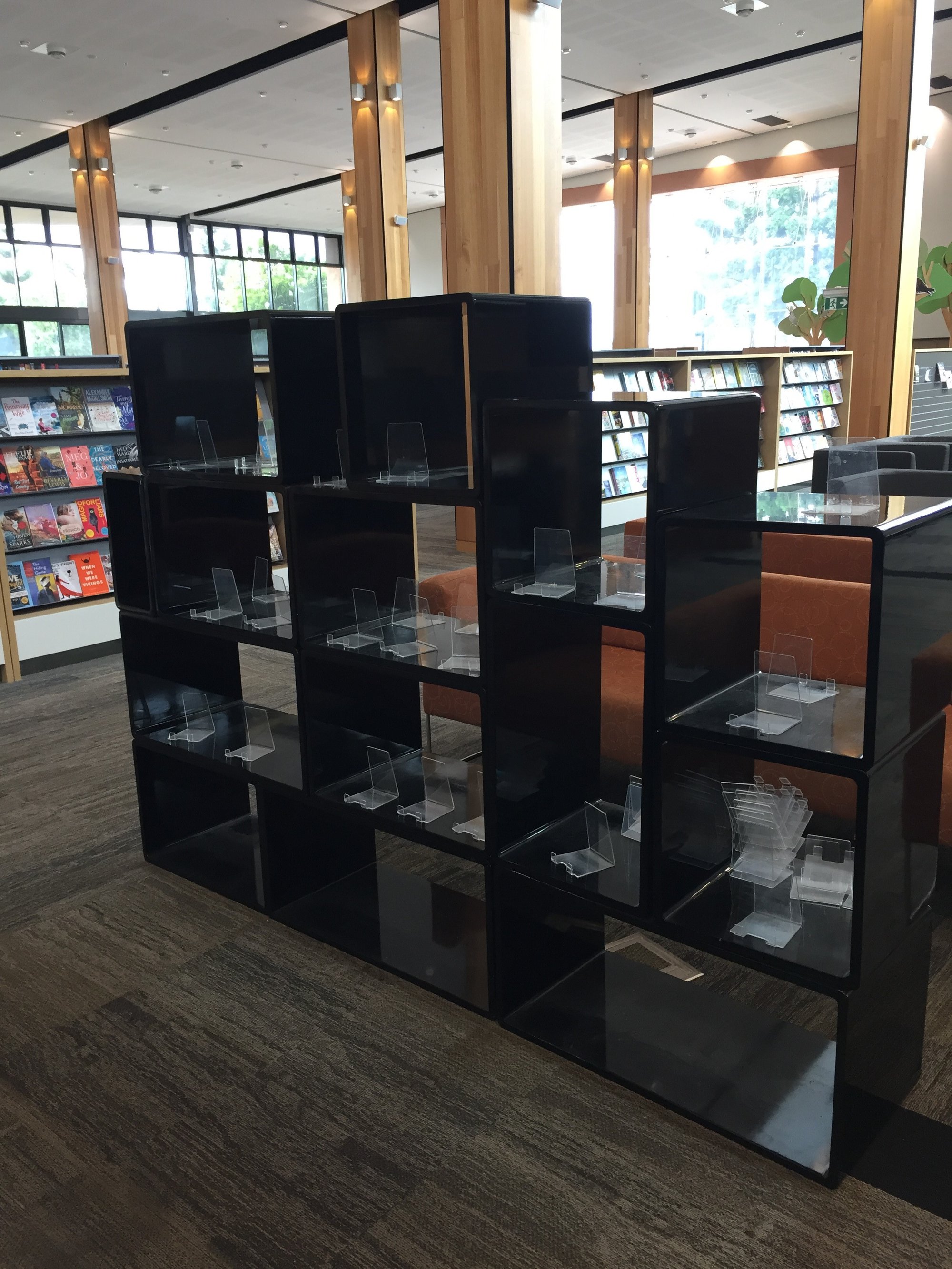North Lakes Library - The Corso North Lakes - 08 April 2020 - empty quick pick 7 day loan shelves