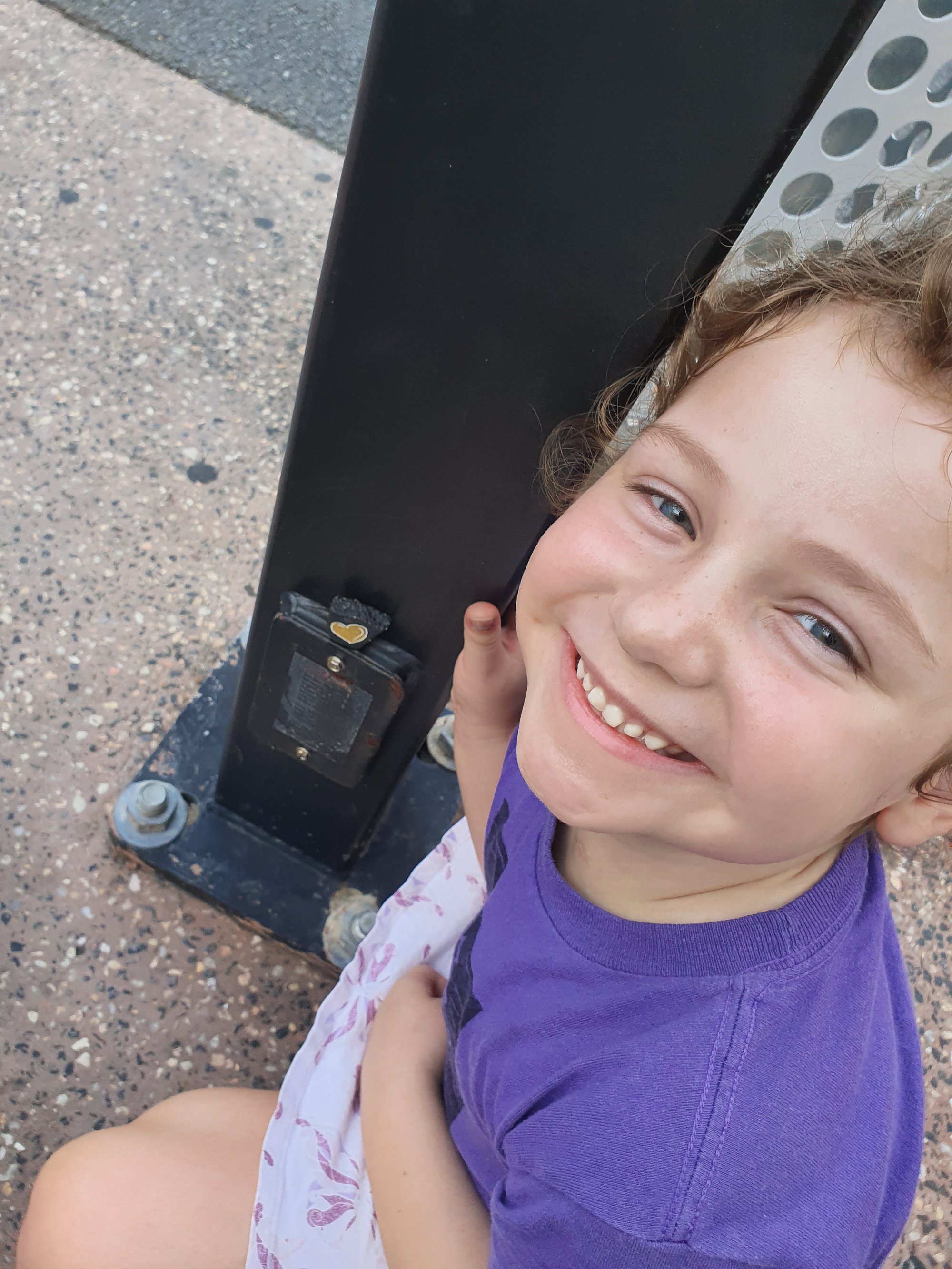 Oxford Street Rothwell - 11 Sep 2020 - leaving a painted rock for others to find