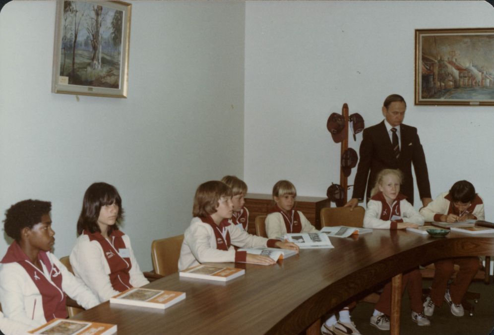 Queensland Primary Schools Athletics Squad visit to Caboolture Shire Council Chambers